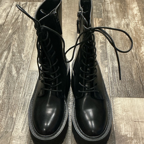 Circus Ny Black Lace-Up Boots Size 7.5 - Picture 1 of 15